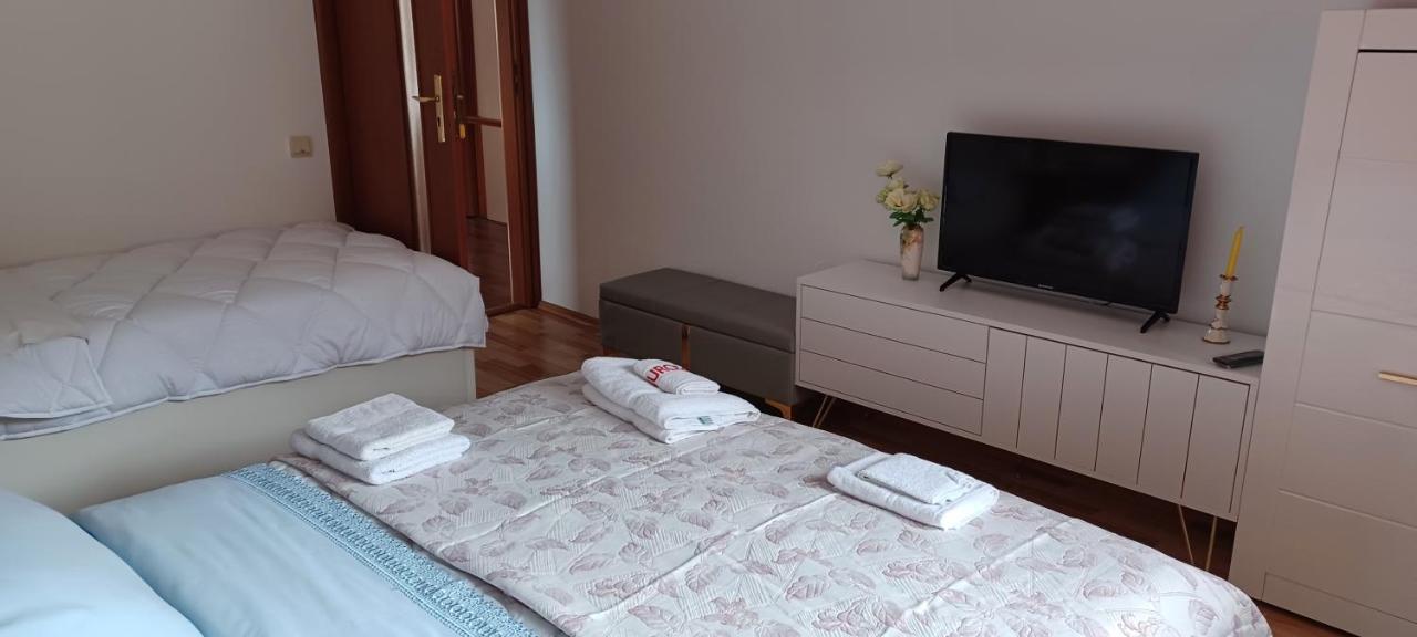 Casa Irina Villa Piatra Neamt Bagian luar foto