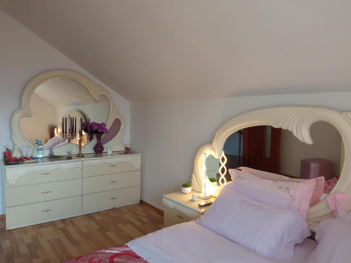 Casa Irina Villa Piatra Neamt Bagian luar foto