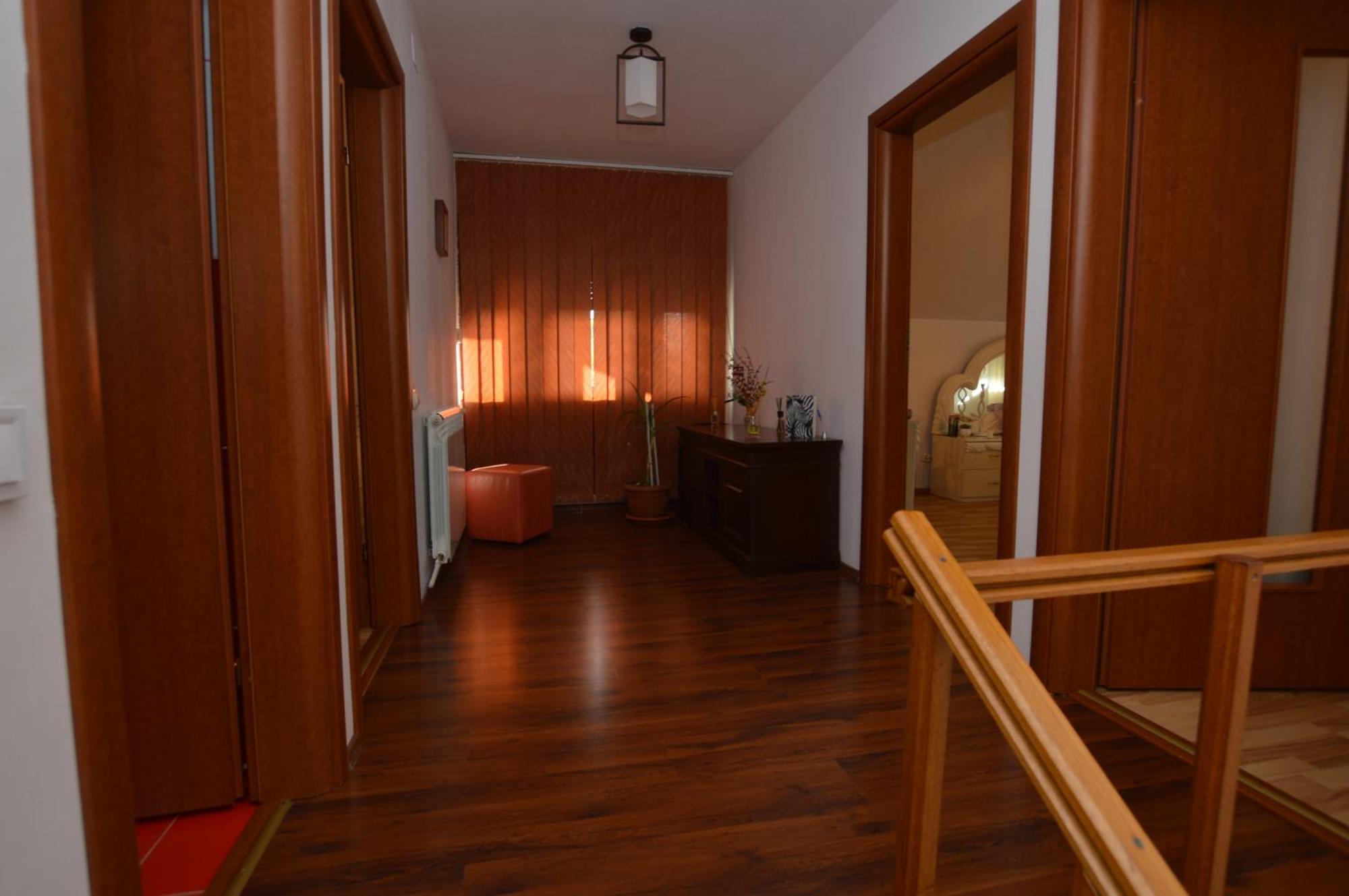Casa Irina Villa Piatra Neamt Bagian luar foto